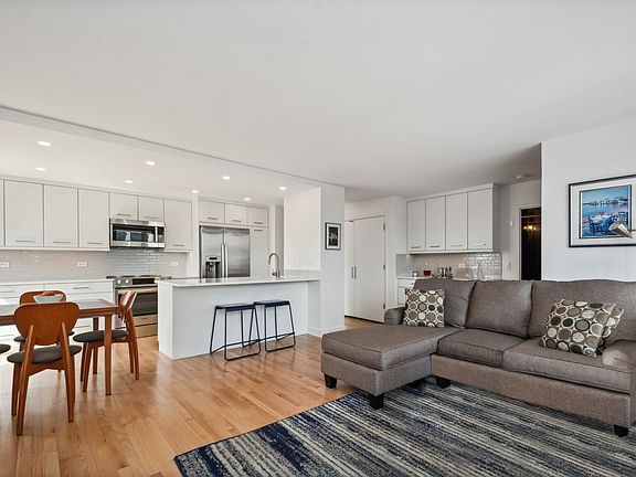 2nd image of 1540 N Lasalle St #1401-1402