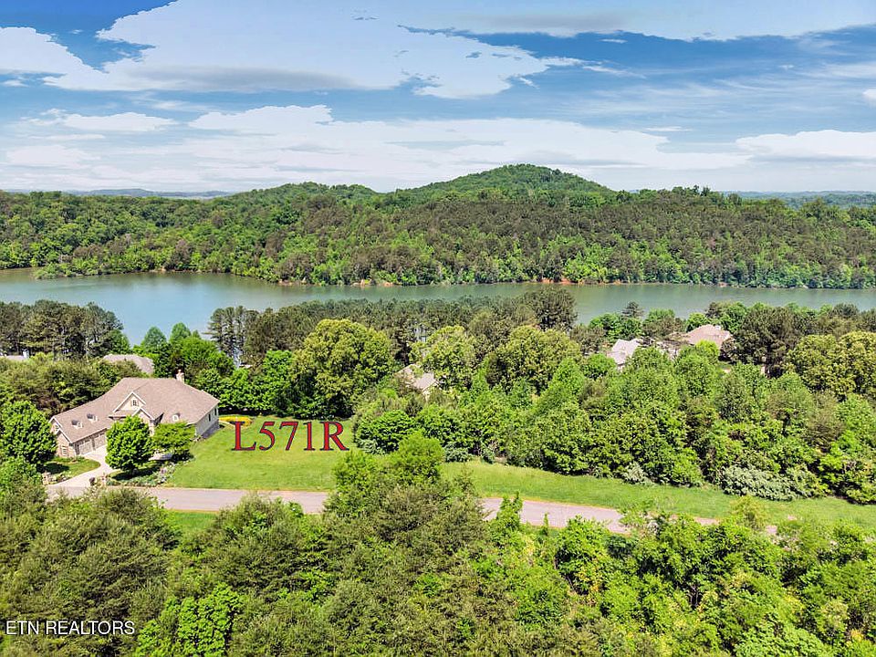 1st image of 164 Mallard Dr
