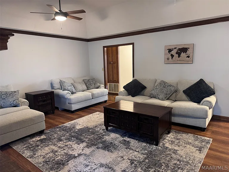 5740 Jane Rd — Photo 19