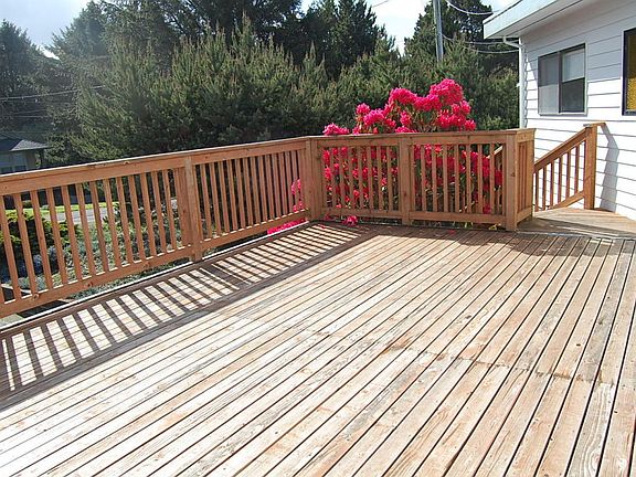2nd image of 6451 NE Port Dr