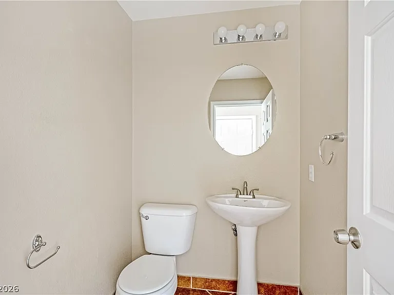 5910 Willis St — Photo 10