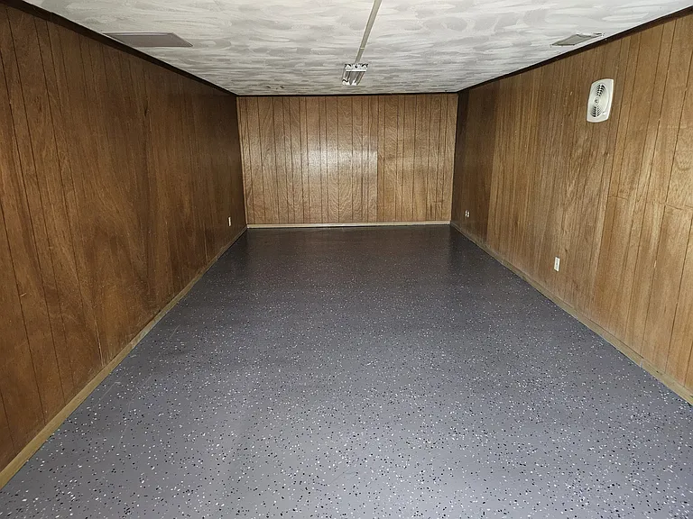 1310 W Dakota St — Photo 6