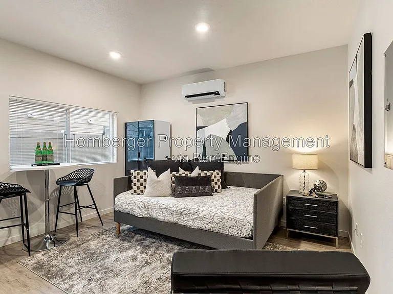 Astor Community — Photo 20