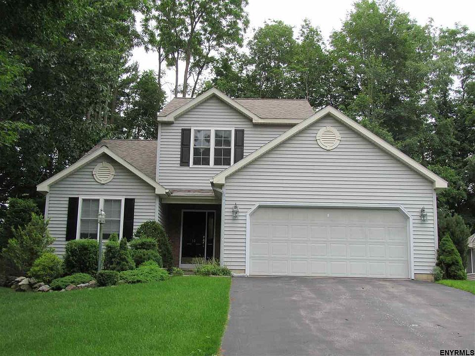 1st image of 19 Cassidy Dr