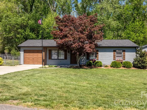 113 Foxfire Dr, Morganton, NC 28655