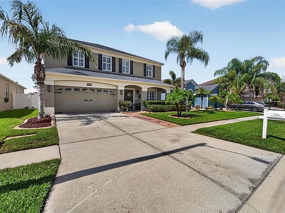 4th image of 11405 Village Brook Dr