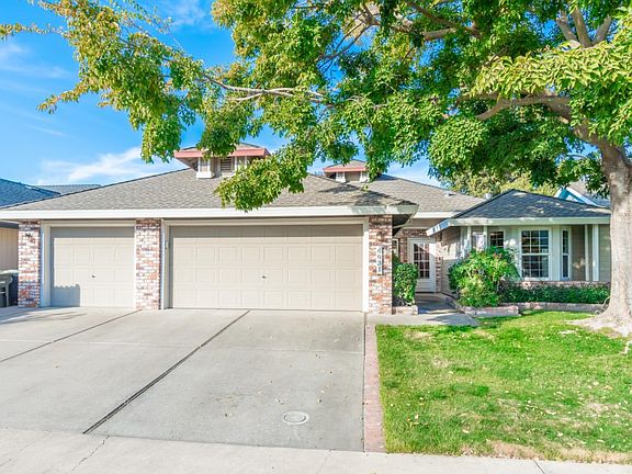 2nd image of 6831 Rockledge Cir