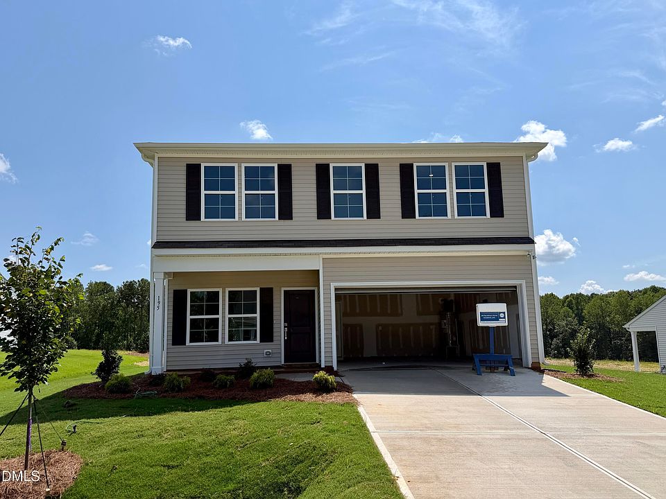 1st image of 195 Buckthorn Dr