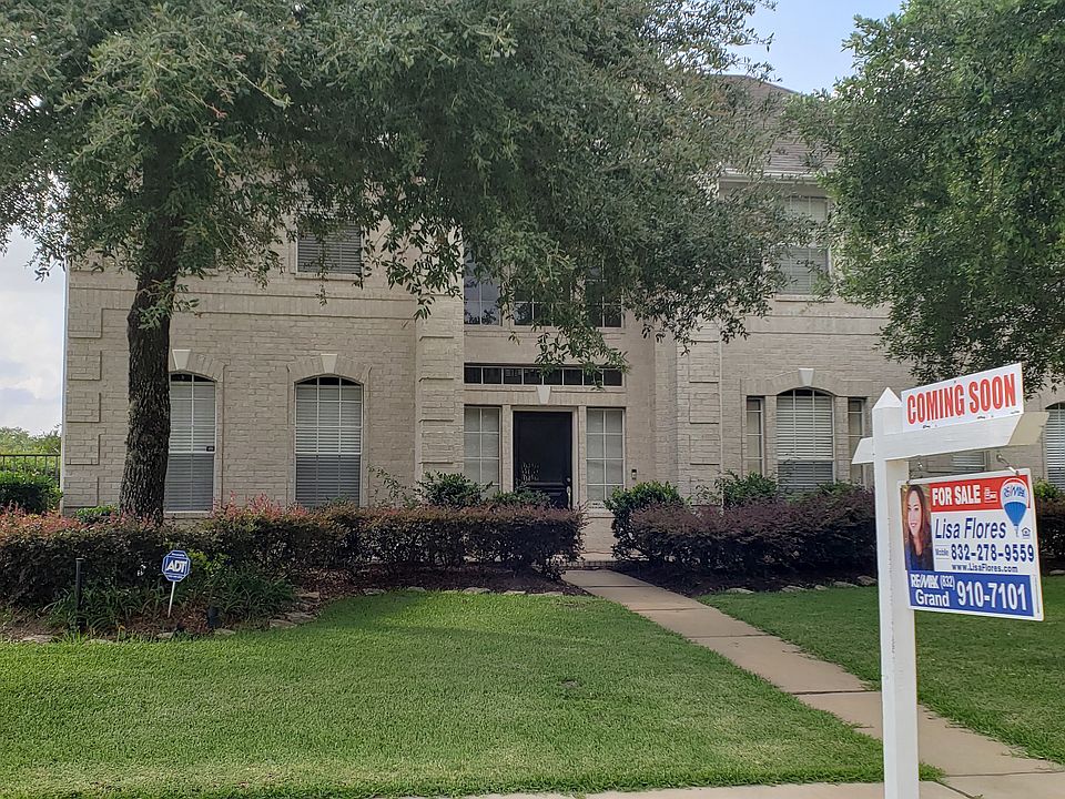 1st image of 21118 Crystal Greens Dr
