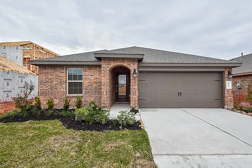 1427 Central Heights Dr Photo 1