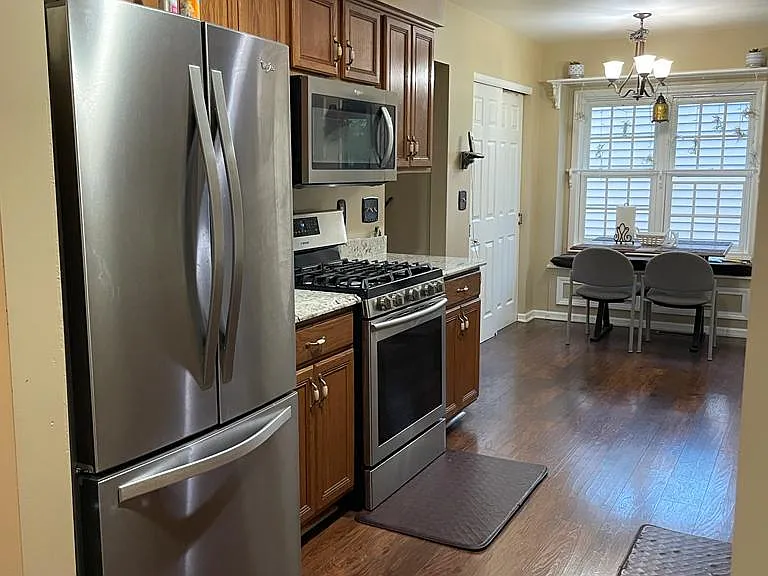 21 Brittany Cir — Photo 4