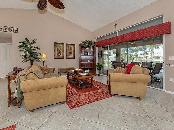 5th image of 530 Lake Of The Woods Dr