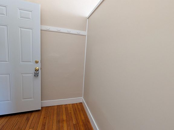 4th image of 145 Main St APT 3