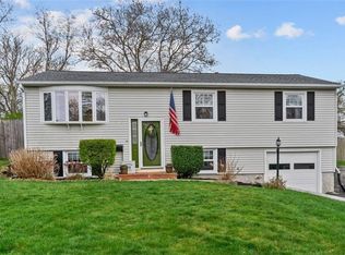 188 Weeden Dr, Warwick, RI 02818