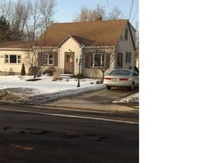 1354 Dodge Rd, Getzville, NY 14068