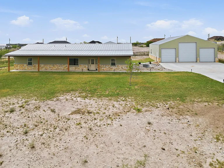 158 La Calma Dr — Photo 1