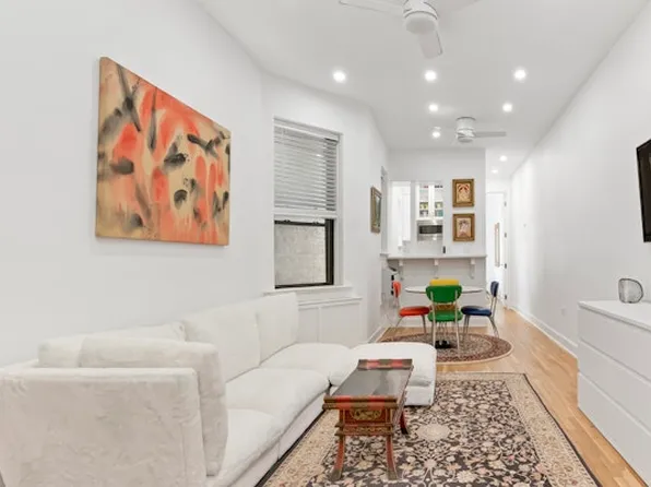 448 East 84th Street image 1 of 4
