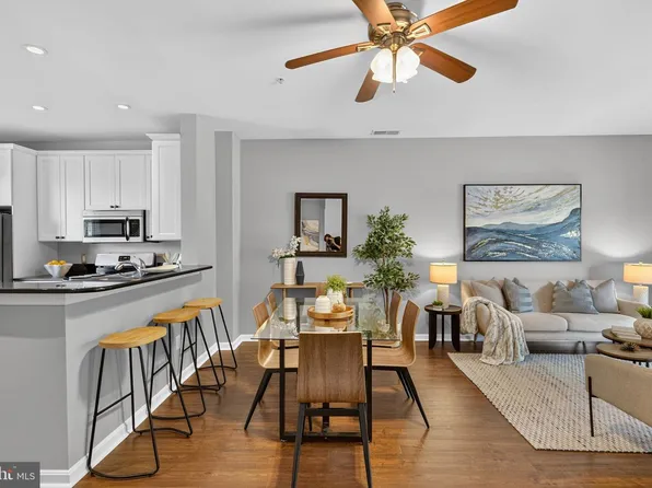 2002 Peggy Stewart Way Unit 205, Annapolis, MD 21401