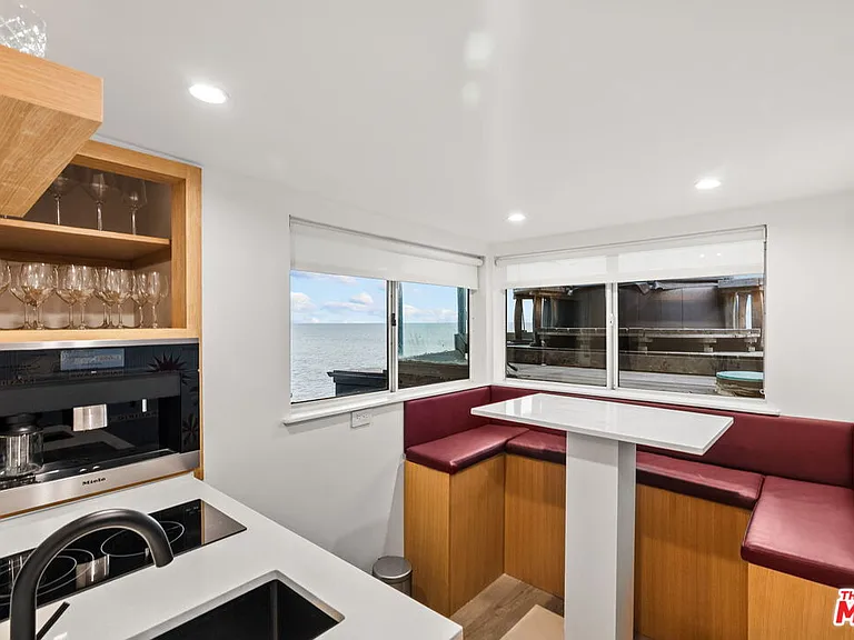 26044 E Pacific Coast Hwy — Photo 44