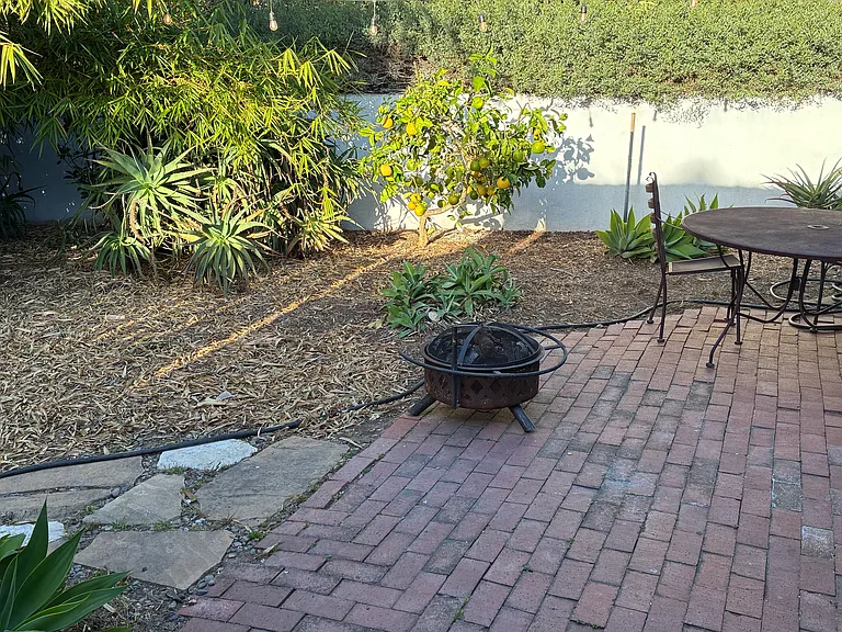 Foothill Rd — Photo 19