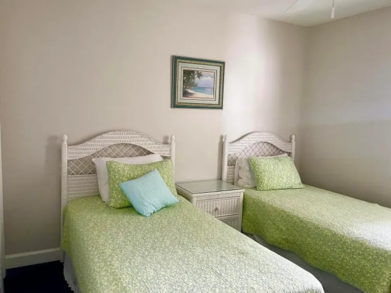 6142 SE Landing Way #9-11 — Photo 6