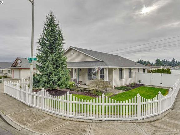 3rd image of 7705 NE 67th St