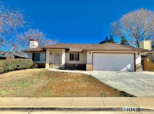 1126 Magnolia Ct, Tehachapi, CA 93561