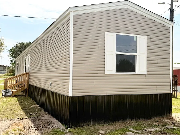 2081 Oakshire Rd #17 — Photo 2