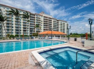 3020 NE 32nd Ave APT 910, Fort Lauderdale, FL 33308