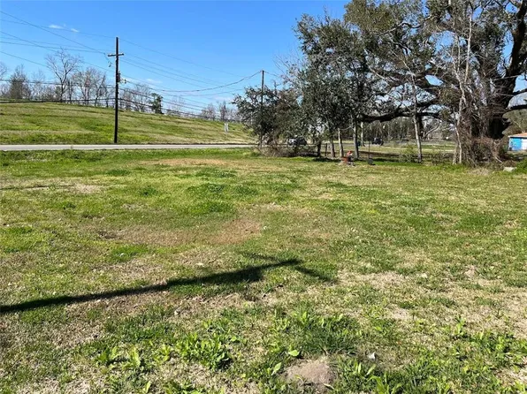 Janice Ln, La Place, LA 70068