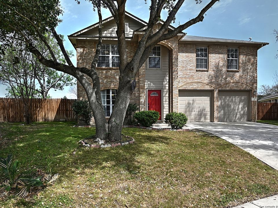 1st image of 116 SNOWBERRY DR