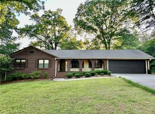 1121 Barber Creek Dr, Watkinsville, GA