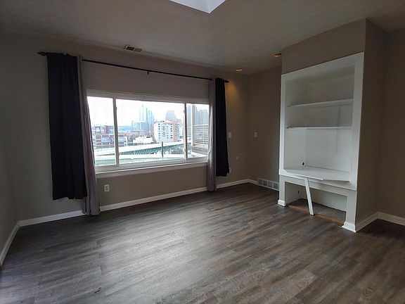 4th image of 319 Baum St #2
