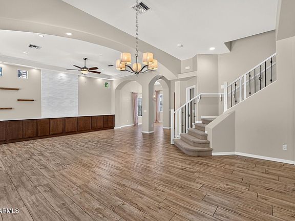 4th image of 4430 N 22ND Street #10