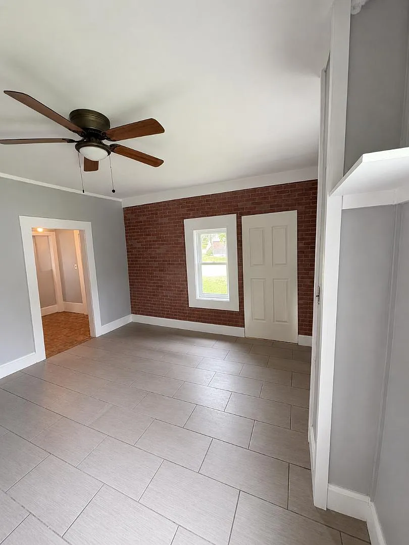 51 Place Ter - 51 Place Terrace — Photo 3