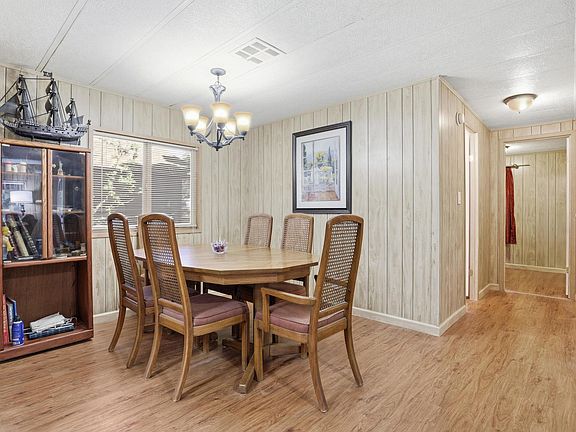 2nd image of 612 E Gila Ln