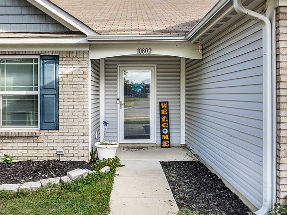 4th image of 10802 Tedder Lake Dr