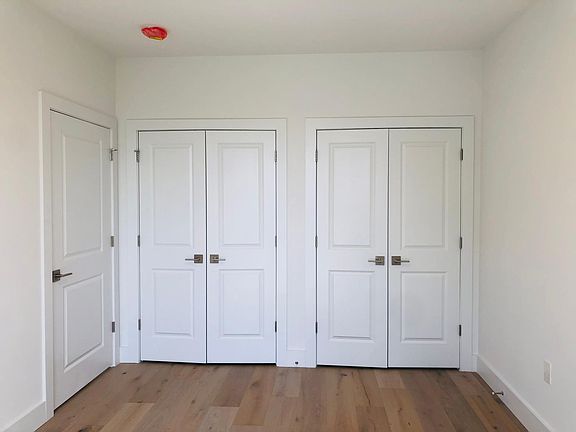 5th image of 348 Baldwin Ave #508