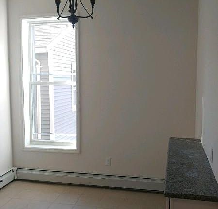 5th image of 571 1/2 1st St