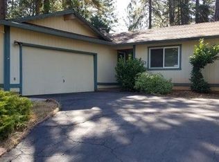 11963 Francis Dr, Grass Valley, CA 95949
