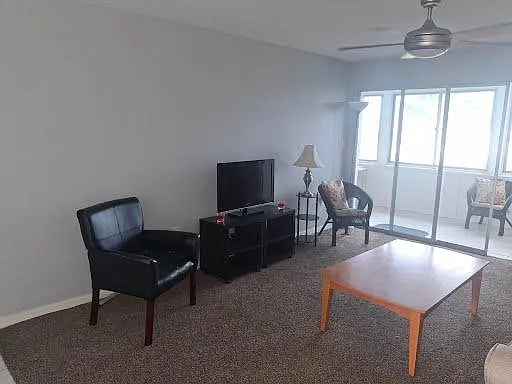 5245 Amulet Dr — Photo 4