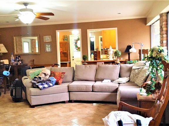 2nd image of 4811 Westgarden Blvd