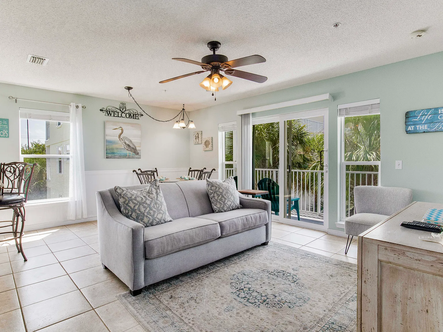 8436 Gulf Boulevard — Photo 1