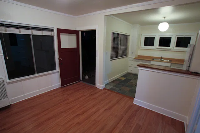 1 bed, 420 sqft, $3,500 — Photo 3