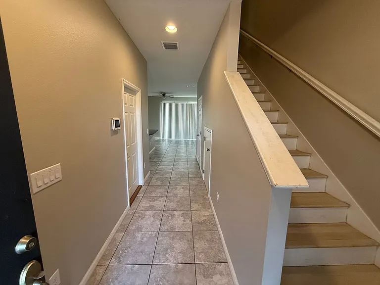 7212 Grand Elm Dr — Photo 3
