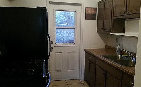 2nd image of 308 Yolanda Dr