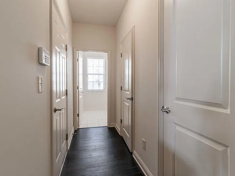 7518 Acela St — Photo 3