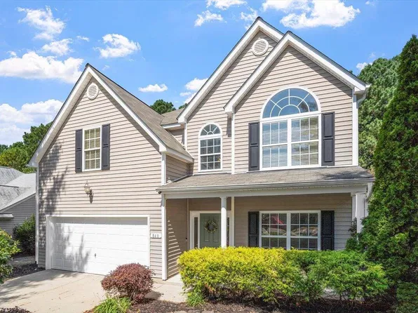 848 Red Oak Tree Dr, Fuquay Varina, NC 27526