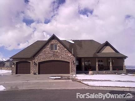 1st image of 2217 S Chestnut Cir