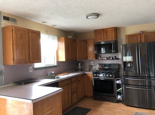 746 Sharon Ct, Vineland, NJ 08361
